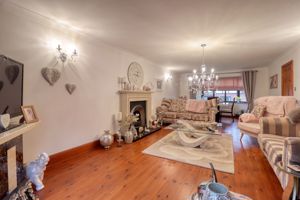 Lounge- click for photo gallery
